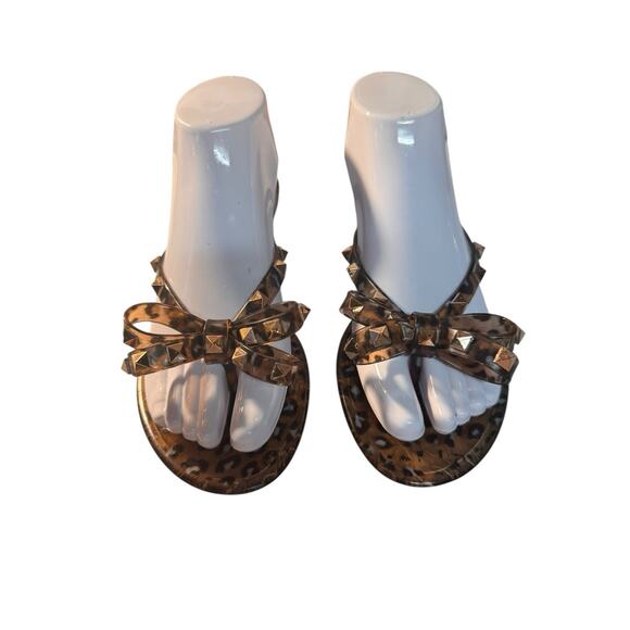 Olivia Miller Womens Size 39 (US 9) Leopard Studded Jelly Sandals Slip On Thong - Picture 1 of 11